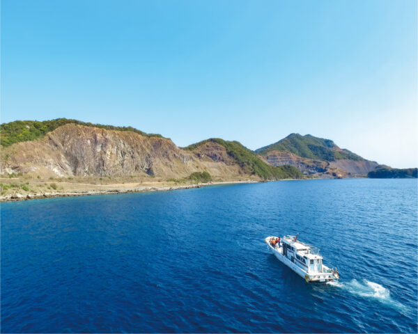 恐竜の島 化石発見クルーズ！